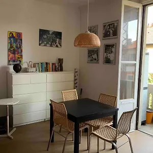 Splendido Con Tutti Servizi In Zona Navigli Appartamento Milano